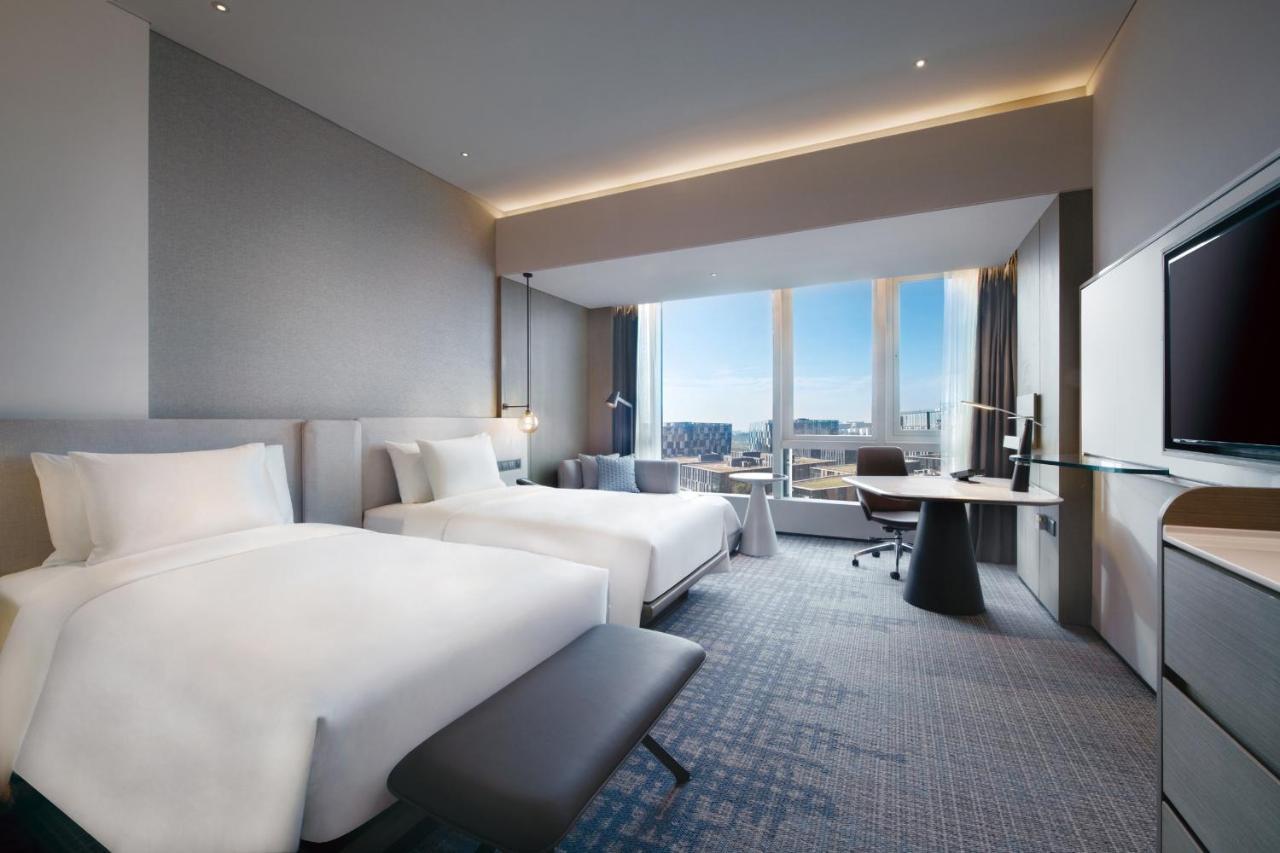 Crowne Plaza Shenzhen World Exhibition And Convention Center, An Ihg Hotel Bagian luar foto