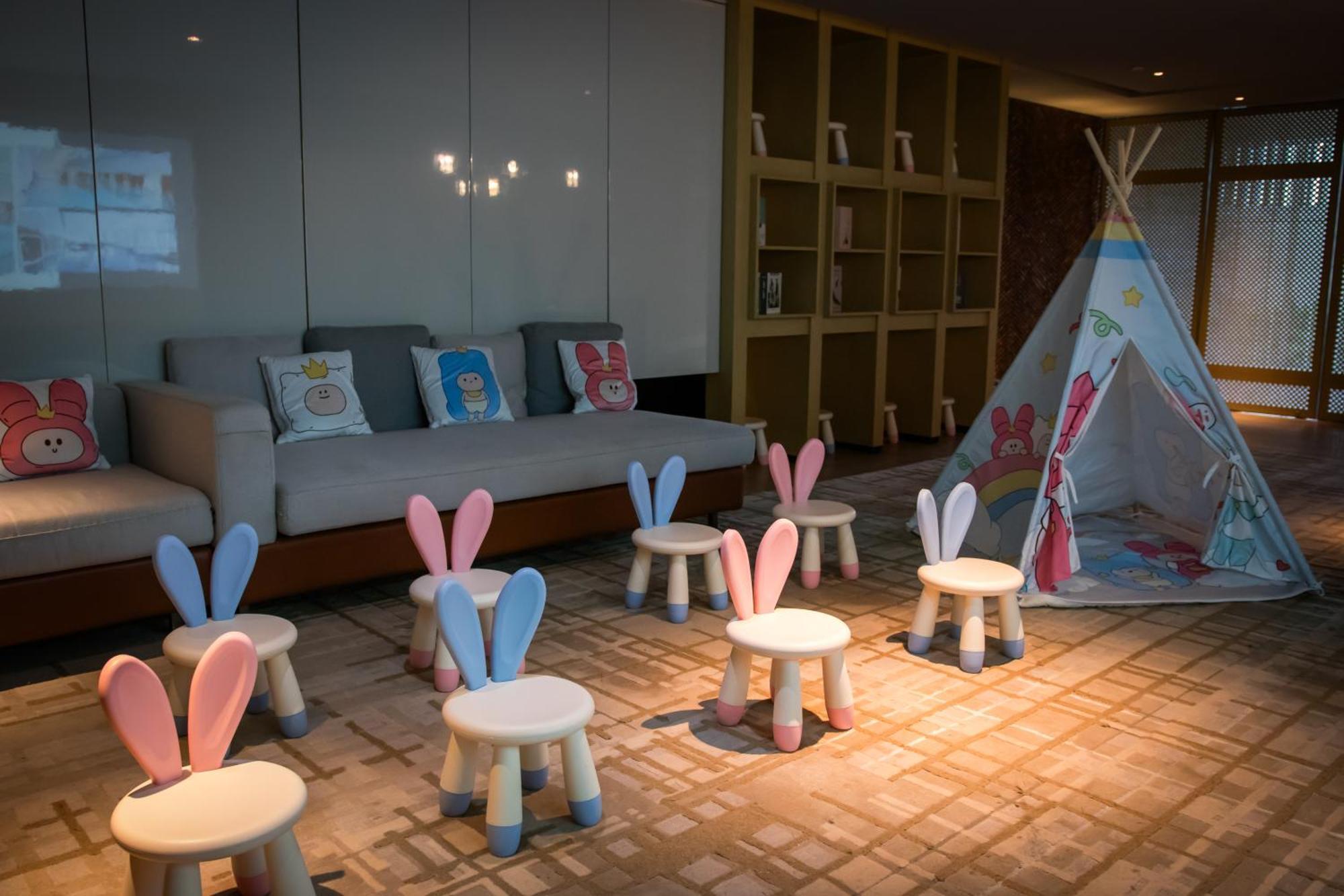 Crowne Plaza Shenzhen World Exhibition And Convention Center, An Ihg Hotel Bagian luar foto